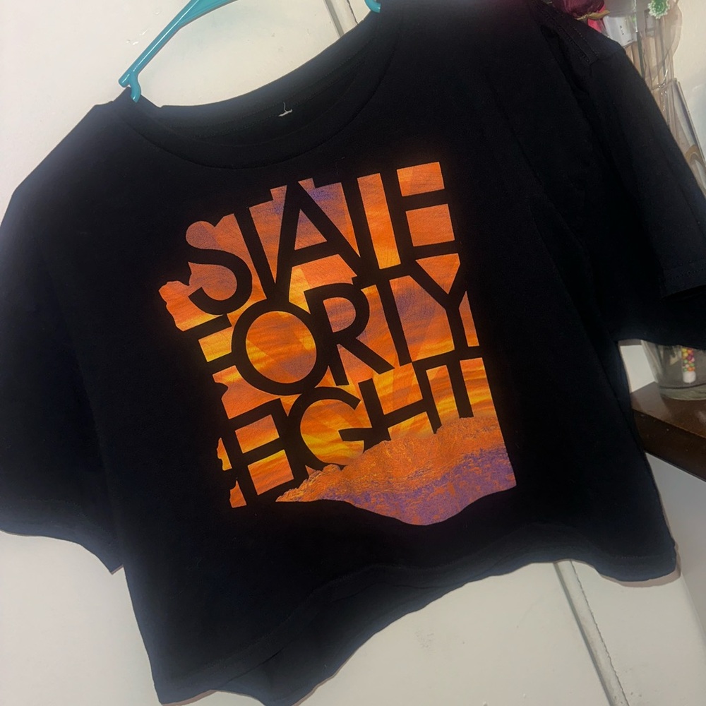 Gently used State 48 adorable crop top